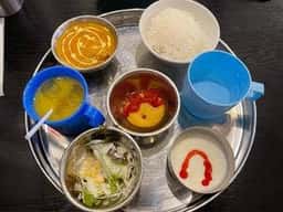 ビスヌ イオン穂波店