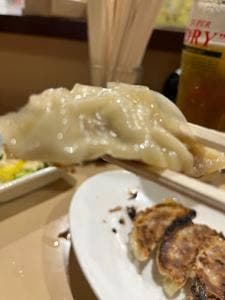 餃子とお酒の店屋 全包