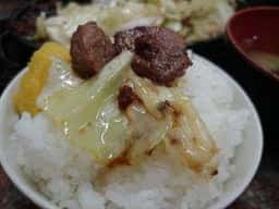 博多鉄板焼肉 まんぷく亭