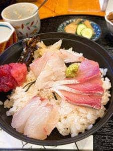 活魚料理 ととや