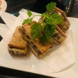 バー ブロッサム