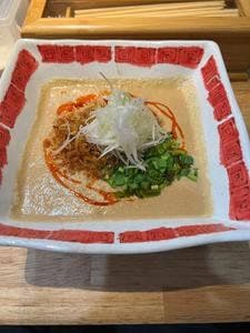 坦々麺 一龍