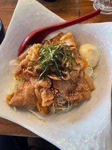 さけときどきぶた 末広町店