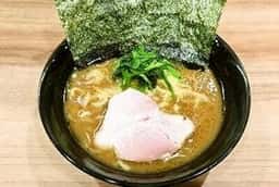 横浜ラーメン 響家