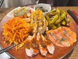 Madre ハーブとスパイス料理のワイン食堂