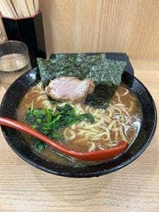 横浜家系ラーメン 武蔵家 御茶ノ水店