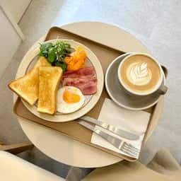 EGLINTON cafe&studio