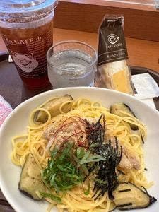 カフェ・ド・クリエ 市ヶ谷駅前店
