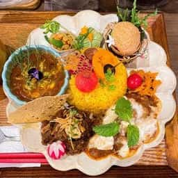 洋食膳 海カレー TAKEUCHI 神保町本店