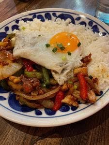 チャーリーズ 保谷店