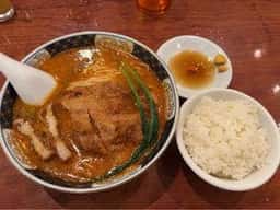 支那麺屋 よかろう 日比谷店