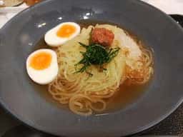 冷麺ちゅるん