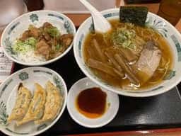 日高屋 日暮里南口店