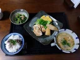 うつわとカフェ 栞
