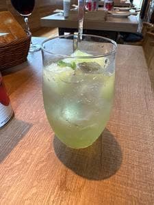 ワインの酒場。ディプント 新宿 三丁目店 東口