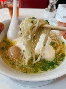らぁ麺 ドゥエイタリアン 秋葉原テラス店