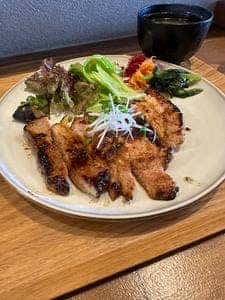 ともんや食堂