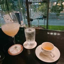 バー ブロッサム