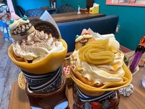 School Bus Crepe
