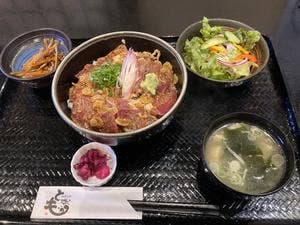 酒肴旬菜 とも