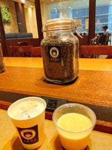 青海珈琲TOC有明店