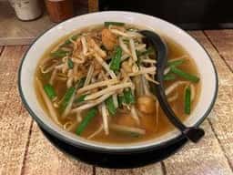 ベトコンラーメン新京 高槻富田店