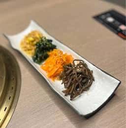 焼肉shuhari 神戸三宮本店