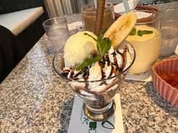 Dog cafe & run DCR