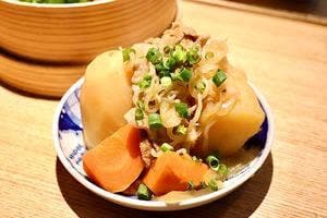 にもの