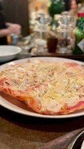 にんにく料理&BAR SheHer's 川崎仲見世通り店
