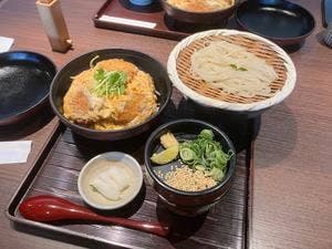 うどん酒菜 ふうふや 岸辺店