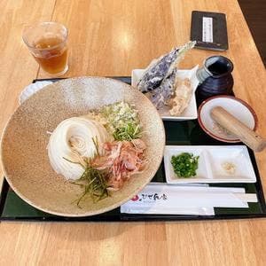 五島手延べうどん びぜん家