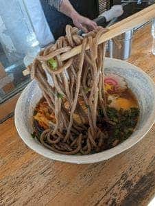 桃中軒 三島駅在来線ホーム店