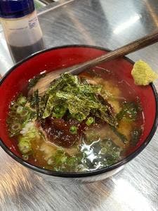 青空酒場 まぐろの気晴れ屋