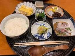 東いち