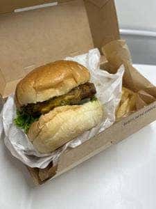 J.S. BURGERS CAFE 新宿店