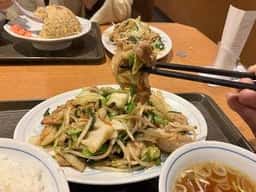 街中華 トナリ飯店 酒々井店