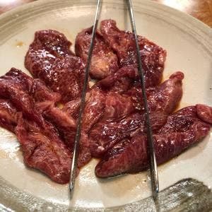 炭火焼肉 遊苑