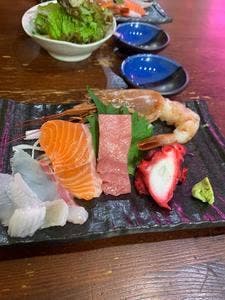 中板海鮮ホルモンあらた
