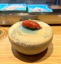 本格江戸前立ち食い鮨 ザギンでシースー