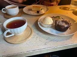 ブリキボタン CAFE&DINING