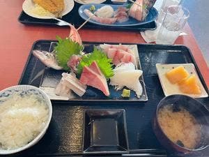 湯河原 魚作 びすとろたぶしぇ