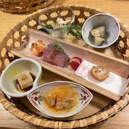 おばんざい・炙り焼き・酒 菜な KITTE丸の内店