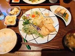 MJ CAFE