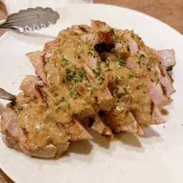 ワインが大好きな『お肉屋さんちの炭火焼きイタリアン』Gazzo