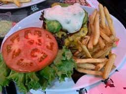 ショーグンバーガー 池袋西口店