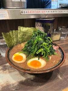 神田ラーメン わいず