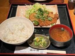 とんかつ豚珍館 東口店