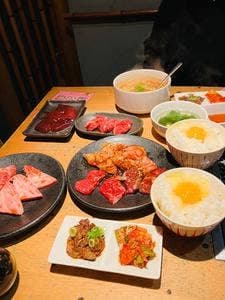 炭火焼肉食神苑 母屋店