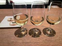 ワインバー コリエドール